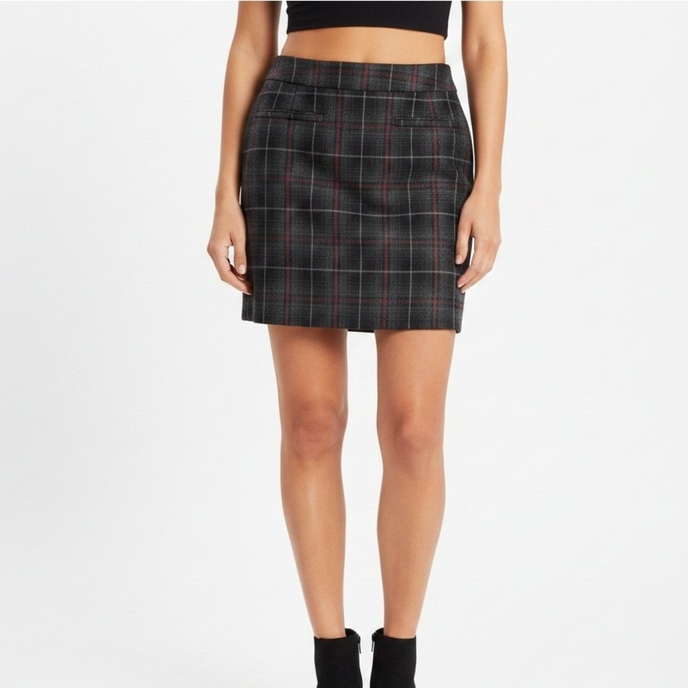 Gap Plaid Mini Skirt Gray Red White Women's Size 2